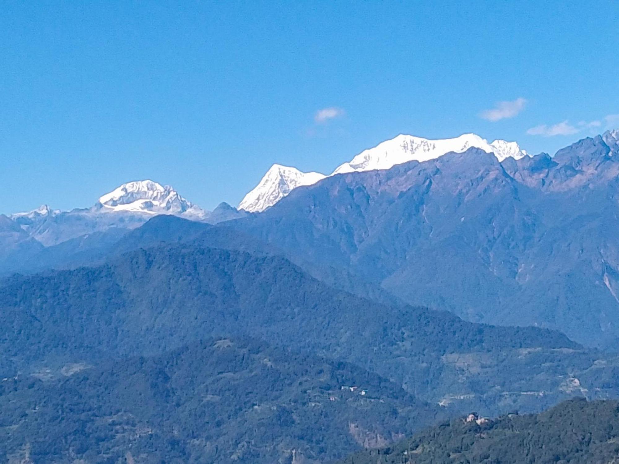 The Himalayan Resort Ravangla Exterior photo